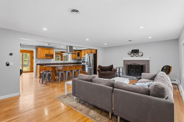 61 Walker Road, Atkinson, NH 03811