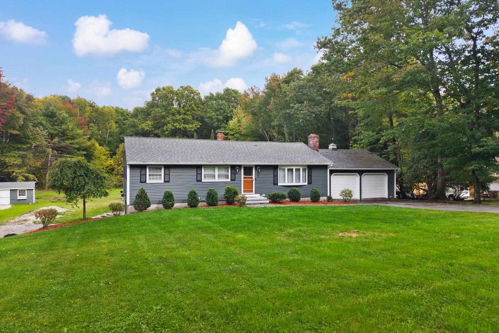 61 Walker Road, Atkinson, NH 03811