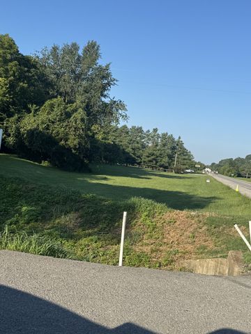 3992 Hwy 31E, Bethpage, TN 37022