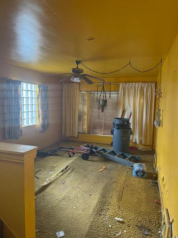 1527 S Central Avenue, Cicero, IL 60804