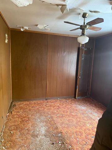 1527 S Central Avenue, Cicero, IL 60804