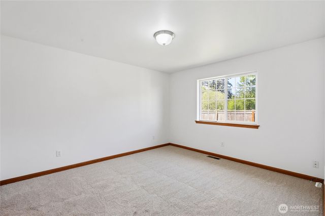 2511 N 30th Street, Mount Vernon, WA 98273