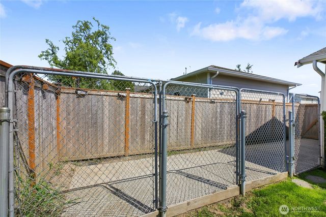 2511 N 30th Street, Mount Vernon, WA 98273
