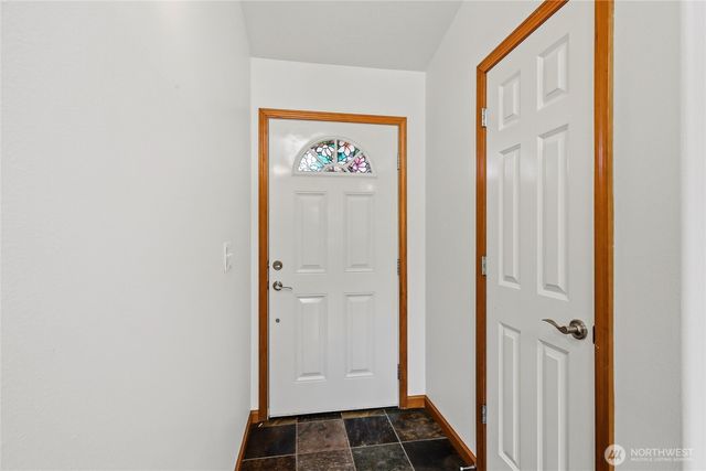 2511 N 30th Street, Mount Vernon, WA 98273