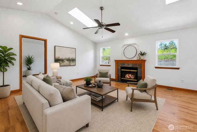 2511 N 30th Street, Mount Vernon, WA 98273