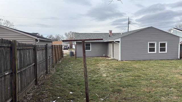 2818 Shartle Street, Middletown, OH 45042