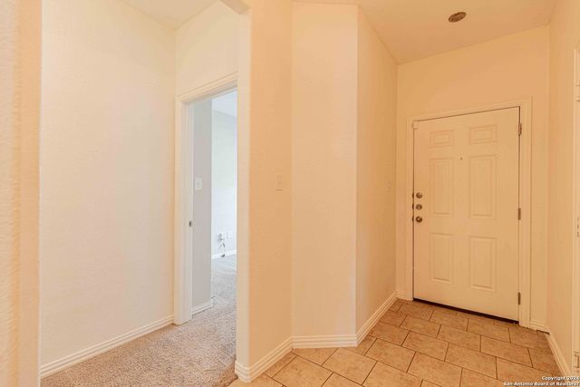 9122 vondel, Converse, TX 78109