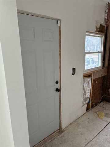 1015 N 5th Street, Niles, MI 49120