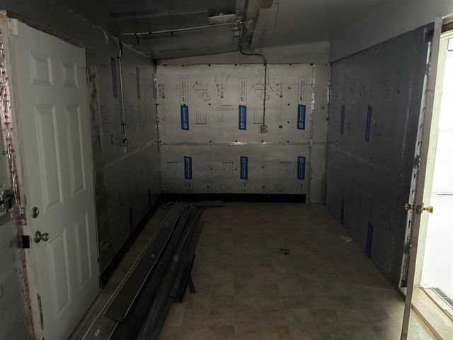 1015 N 5th Street, Niles, MI 49120