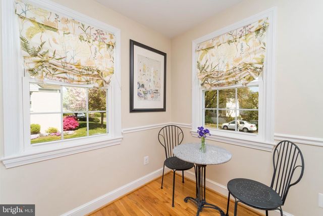 1334 BAYLISS DR, Alexandria, VA 22302