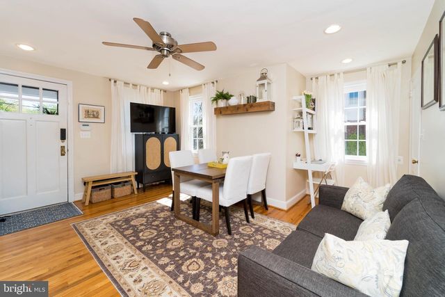 1334 BAYLISS DR, Alexandria, VA 22302