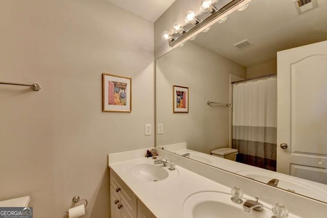 1216 Harris Commons Place, Roswell, GA 30076