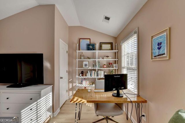 1216 Harris Commons Place, Roswell, GA 30076