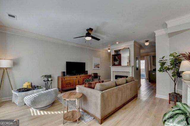 1216 Harris Commons Place, Roswell, GA 30076