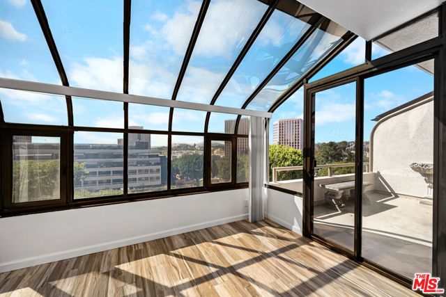 121 S Hope Street 518, Los Angeles, CA 90012