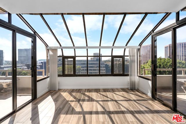 121 S Hope Street 518, Los Angeles, CA 90012