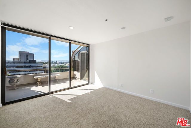 121 S Hope Street 518, Los Angeles, CA 90012