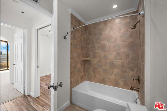 121 S Hope Street 518, Los Angeles, CA 90012