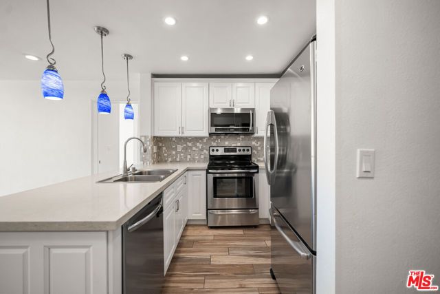 121 S Hope Street 518, Los Angeles, CA 90012