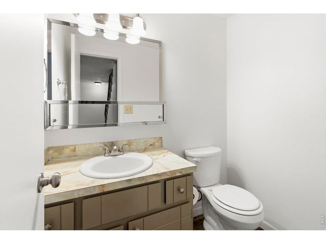 744 27th Ave 3, Greeley, CO 80634