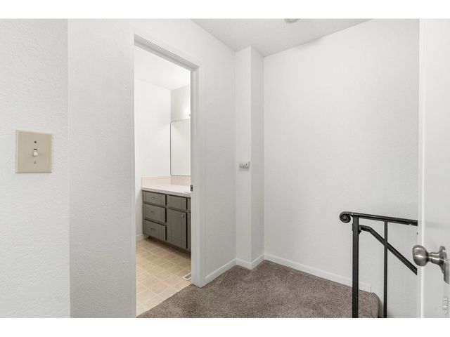 744 27th Ave 3, Greeley, CO 80634