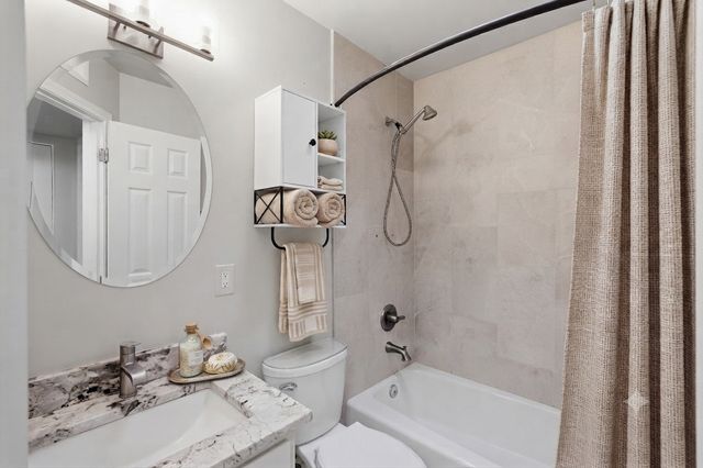1016 Velarde Road, Santa Fe, NM 87507