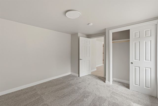 1016 Velarde Road, Santa Fe, NM 87507