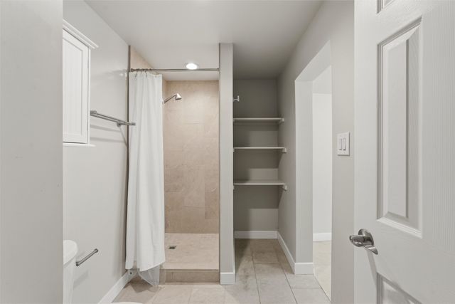 1016 Velarde Road, Santa Fe, NM 87507