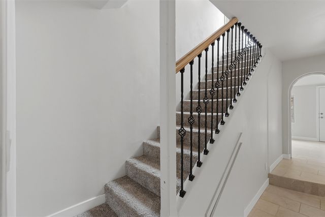 1016 Velarde Road, Santa Fe, NM 87507