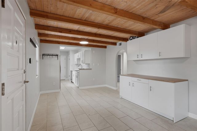 1016 Velarde Road, Santa Fe, NM 87507