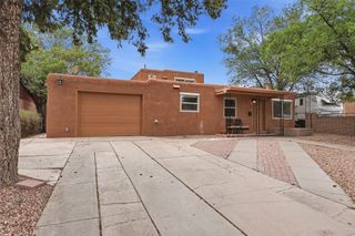 1016 Velarde Road, Santa Fe, NM 87507