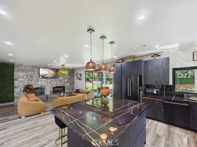 9050 Hunt Road, Corona, CA 92883