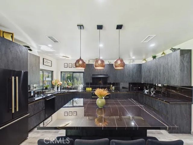 9050 Hunt Road, Corona, CA 92883