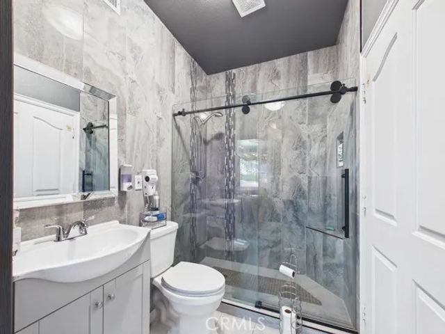 9050 Hunt Road, Corona, CA 92883