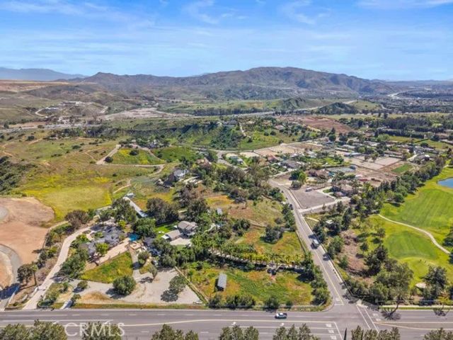 9050 Hunt Road, Corona, CA 92883