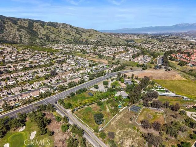 9050 Hunt Road, Corona, CA 92883