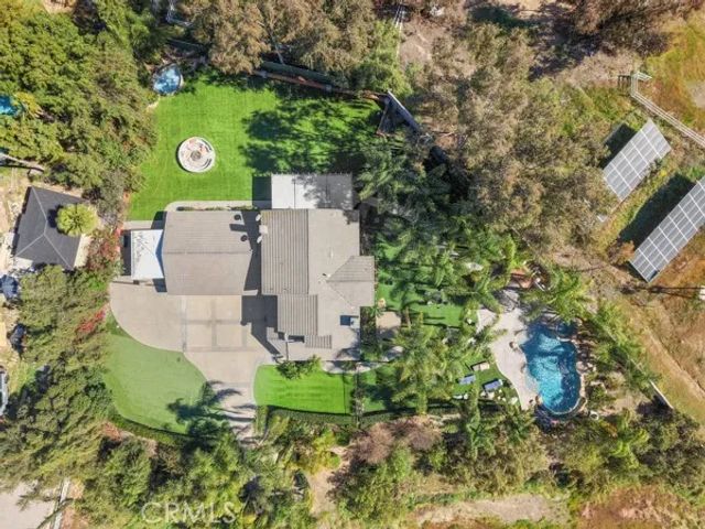 9050 Hunt Road, Corona, CA 92883