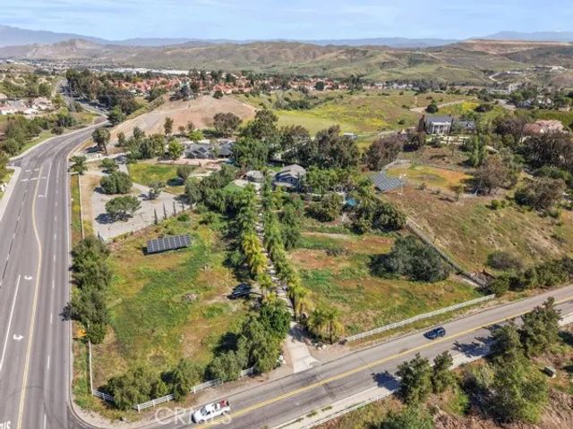 9050 Hunt Road, Corona, CA 92883