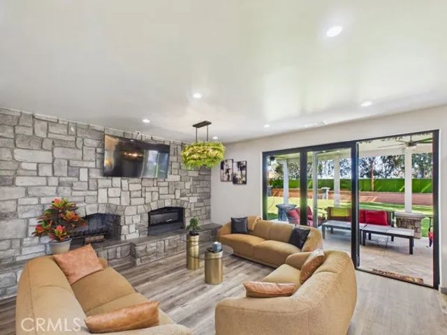 9050 Hunt Road, Corona, CA 92883