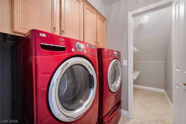 7230 Elderly Avenue, Las Vegas, NV 89131