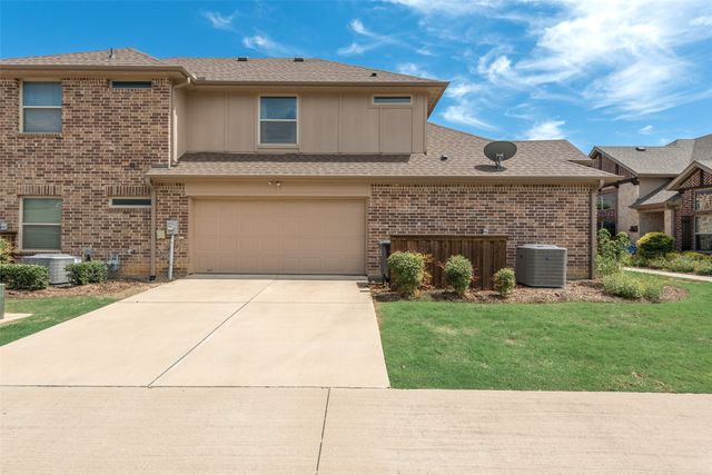 889 Birds Fort Trail, Arlington, TX 76005