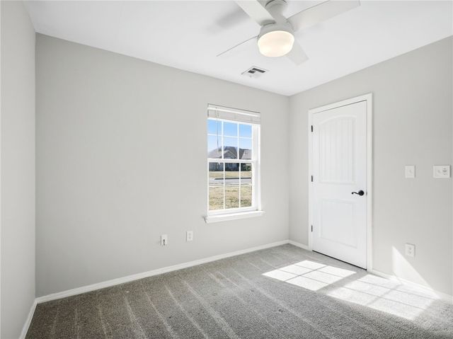 720 Madison Drive, Prairie Grove, AR 72753