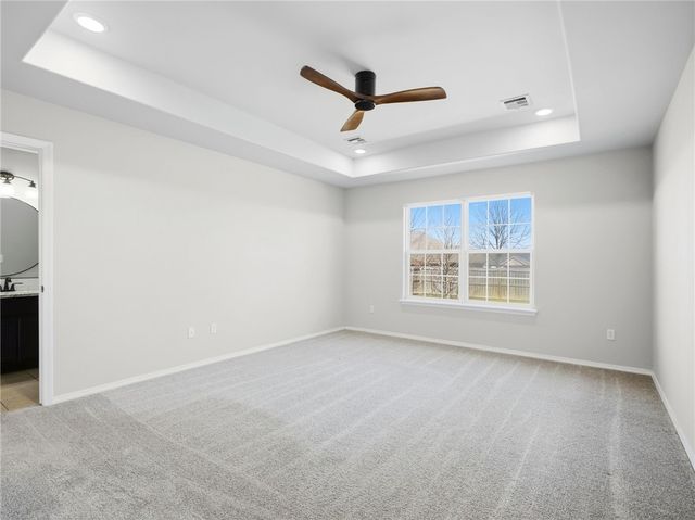 720 Madison Drive, Prairie Grove, AR 72753