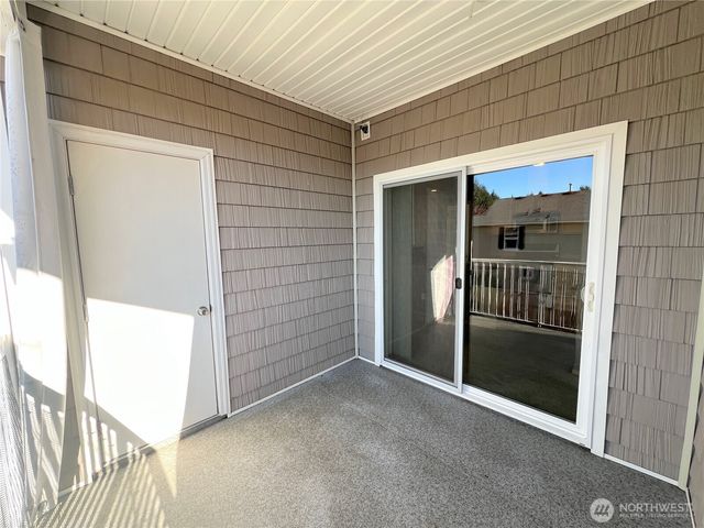 2699 Erwin Avenue, Dupont, WA 98327