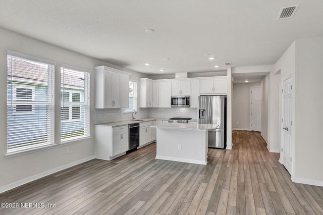 73 CURVED BAY Trail, Ponte Vedra, FL 32081