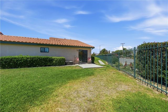 1086 Morning Mist Court, Hemet, CA 92545