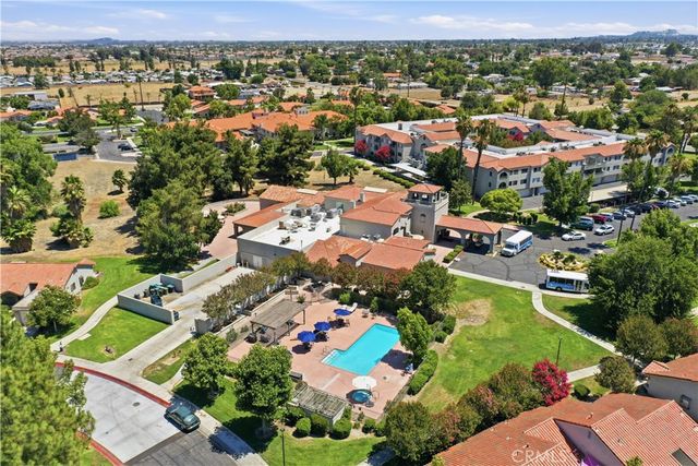 1086 Morning Mist Court, Hemet, CA 92545