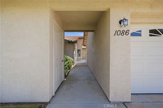 1086 Morning Mist Court, Hemet, CA 92545