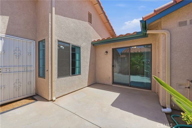 1086 Morning Mist Court, Hemet, CA 92545