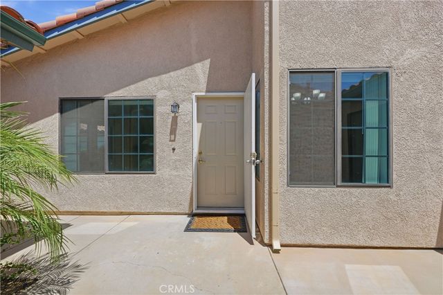 1086 Morning Mist Court, Hemet, CA 92545